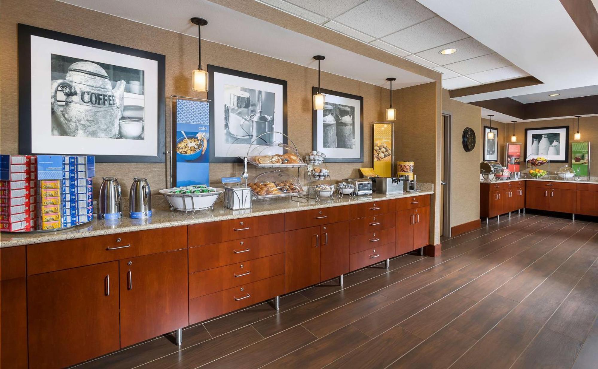 Hampton Inn Mansfield/Ontario Buitenkant foto