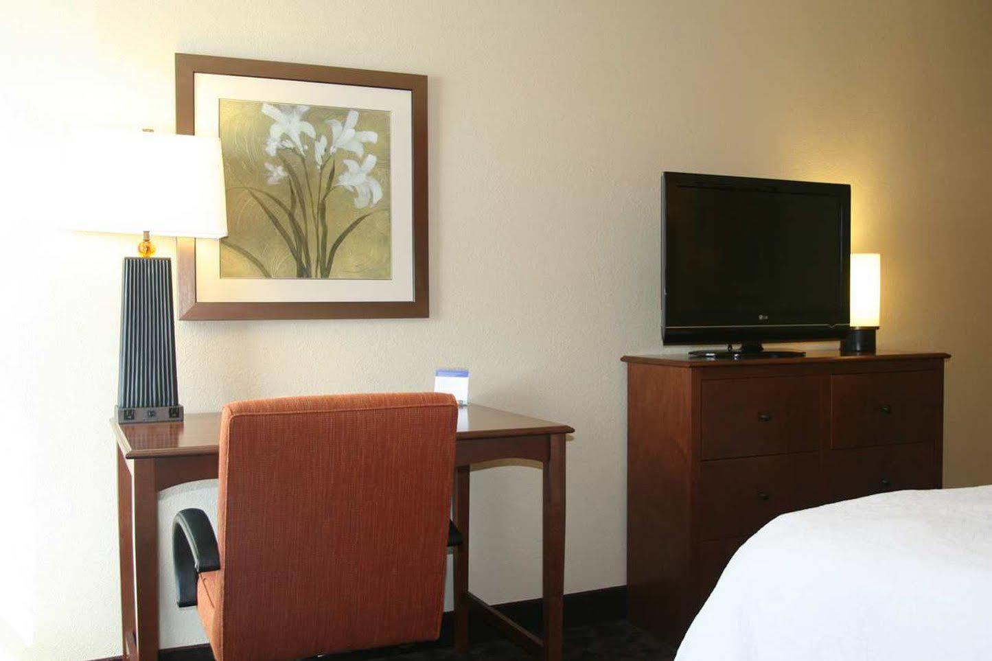 Hampton Inn Mansfield/Ontario Buitenkant foto